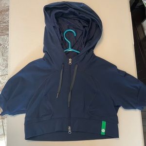 Lululemon Cropped Hoodie / Zippered Sweatshirt (Short Sleeved)